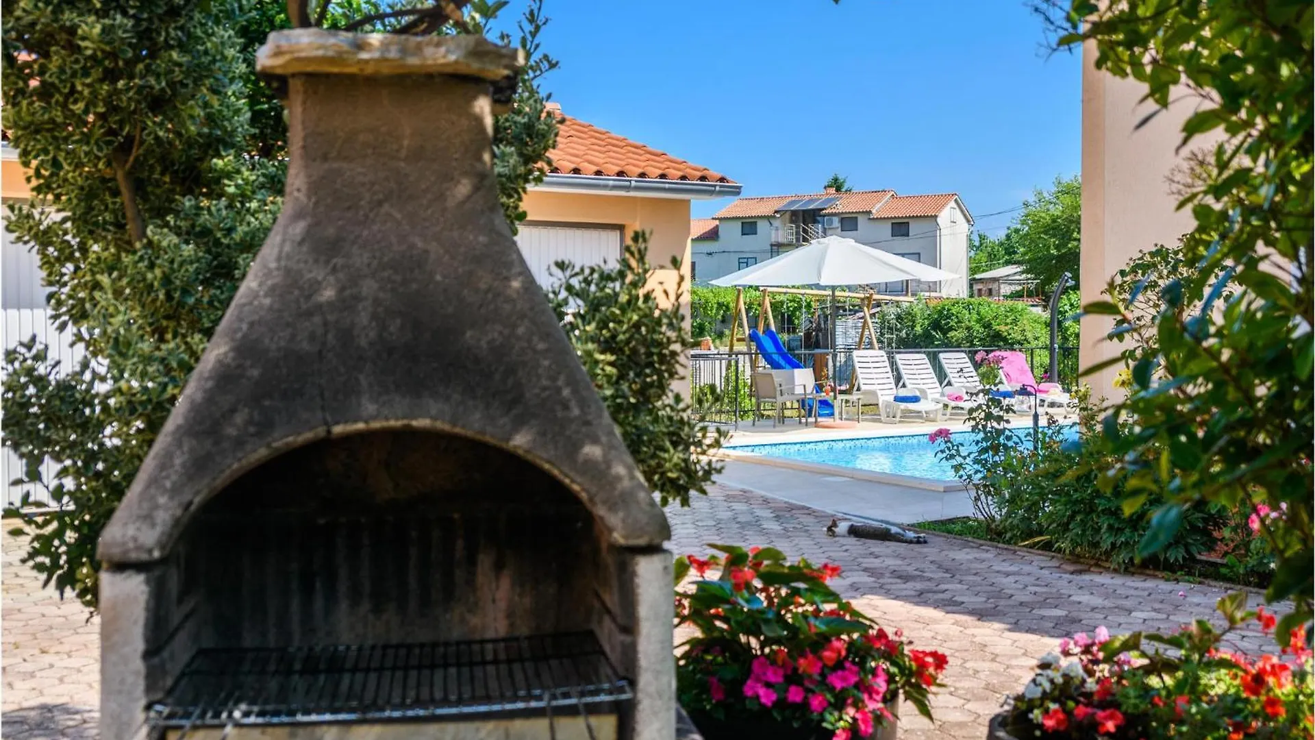 Awesome Home In Nedescina With Wifi