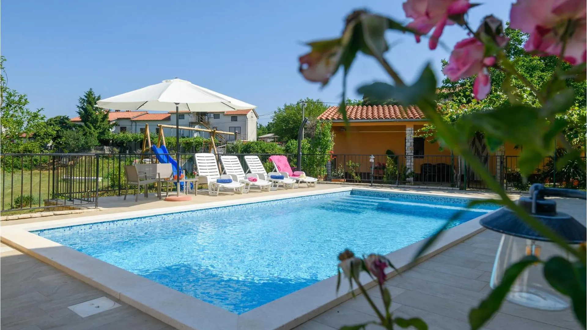 Awesome Home In Nedescina With Wifi
