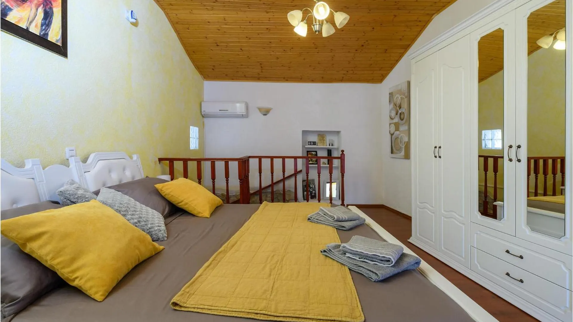 Ferienhaus Awesome Home In Nedescina With Wifi Kroatien